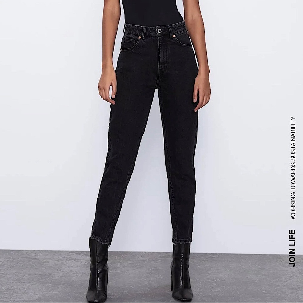 ZARA High Rise Black Distressed Mom Jeans | 36 | USA 4